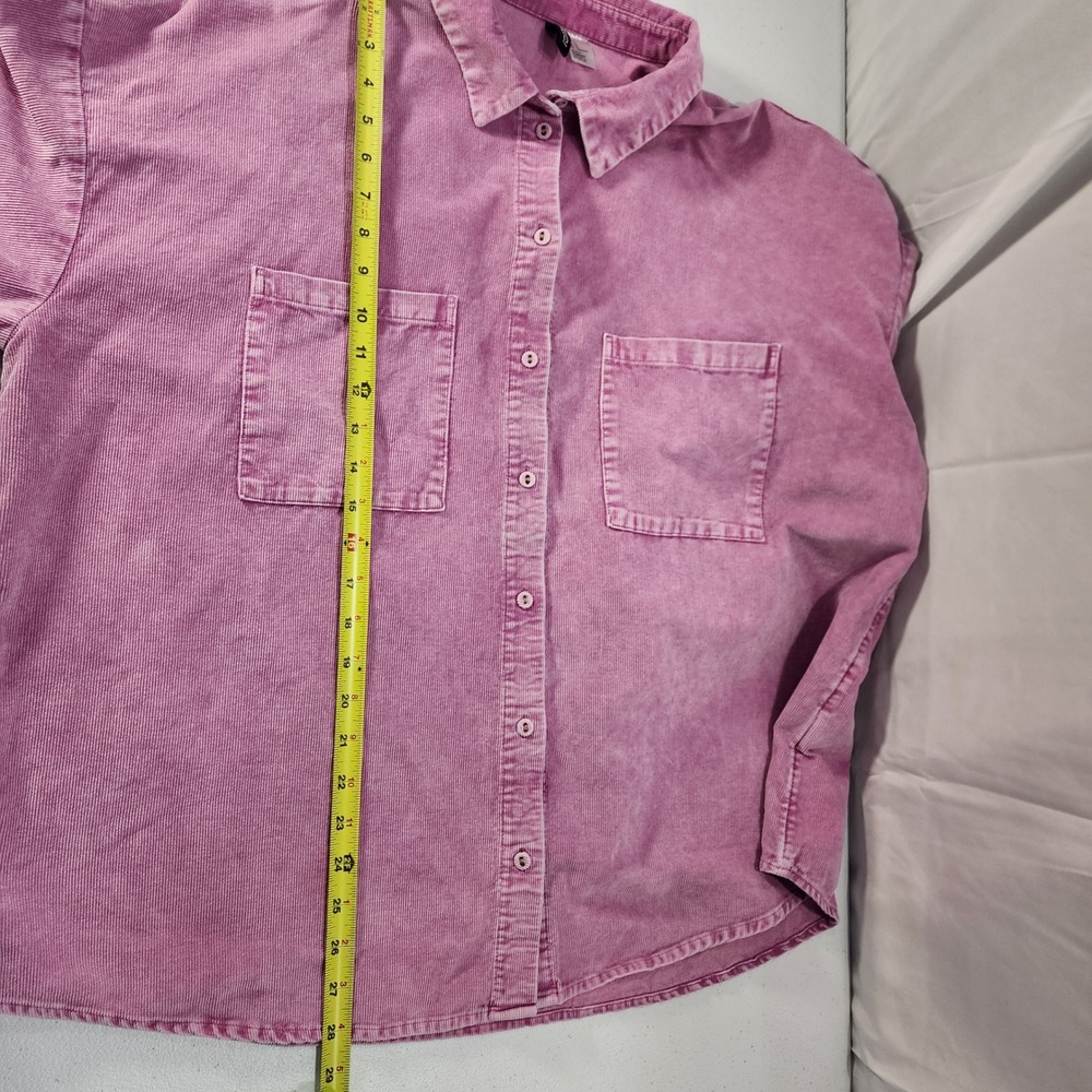 H&M Divided Womens Pink Corduroy Oversized Button Down/ front pock Shirt Large L - Picture 10 of 10